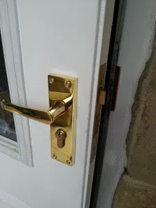 Keystone Locksmith Shop Atlanta, GA 404-479-6188 - broken-key-extraction
